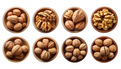  Noci dall'alto- Sei set di noci su uno sfondo bianco. Ogni set include una noce intera con _1(262)