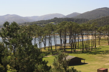 Rivera en Navia, Asturias