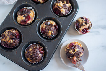 chocolate cherry muffins