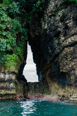 Tropical Island in Panama Surrounded by Pristine Ocean, Featuring Stunning Cliffs, Lush Greenery, Exotic Wildlife, and Caribbean Scenery, Ideal for Nature Lovers, Travel, and Adventure Photography