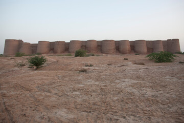 DERAWAR FORT, PAKISTAN , Clay bricks fort