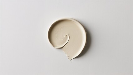 화장품 파운데이션 초콜렛 질감의 붓칠