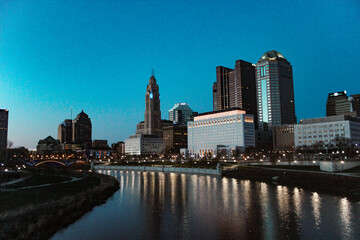 Naklejka premium Columbus Skyline