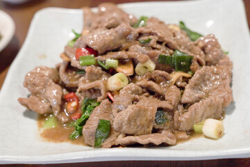 먹을것, 고기, 식사, 식당, 샐러드, 요리, 돼지고기, 미식가, 소고기, 스테이크, 점심, 야채, 맛있는