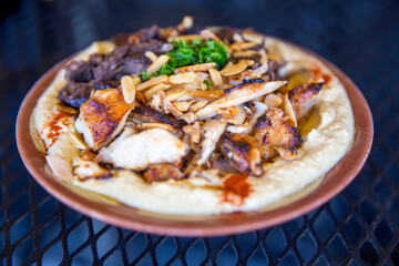 Hummus with Shawarma