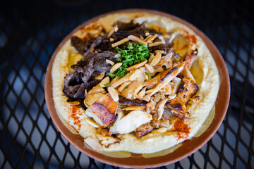 Hummus with Lamb and Chicken