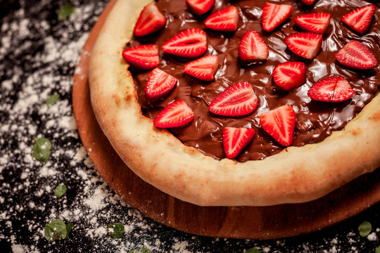 Pizza Nutella com morango 4