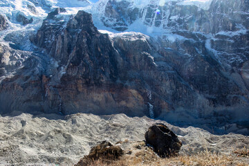 Kanchenjunga glacier captured from the base camp. 
