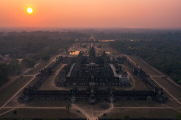 Naklejka premium Sunrise view of ancient temple complex Angkor Wat Siem Reap, Cambodia