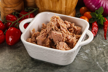 Canned tuna fish for salad