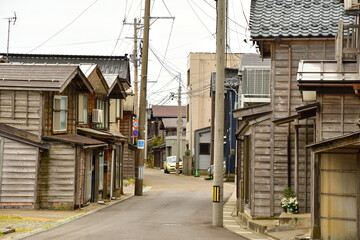 妻入りの街並み（新潟県）