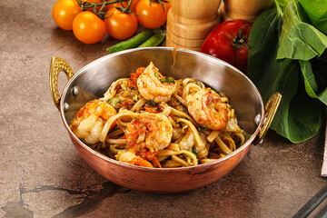 Pad Thai - noodles with prawn
