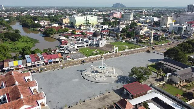 Aerial footage of Masjid Zahir, Alor Setar