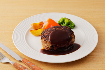 デミグラスソースのハンバーグステーキ　Hamburger Steak with Japanese Demi-glace Sauce
