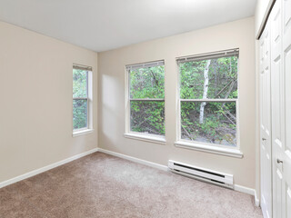 Fototapeta premium Modern residential empty bedroom interior
