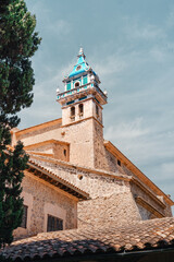 Fototapeta premium Kartause Palast ein ehemaliges Kloster in Valldemossa auf der spanischen Baleareninsel Mallorca 