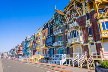 Dans les rues de la station balnéaire de Mers-les-Bains