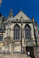 Fototapeta premium Architectural fragments of Le Mans Roman Catholic cathedral of Saint Julien (Cathedrale St-Julien du Mans, VI - XIV century). Le Mans, Pays de la Loire region in France.