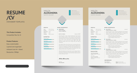 Obraz premium Clean, Modern and Professional Resume CV Design Templates
