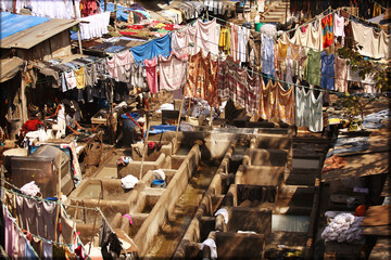 Mahalaxmi Dhobi Ghat: The Largest Open-Air Laundry That Takes Up An Entire Block In Mumbai, India