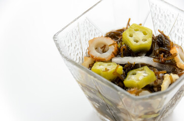 オクラと太もずくの酢の物