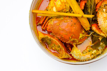 Boiled crab cooked with curry sauce. This boiled crab tastes very delicious, with the original curry sauce recipe, making this dish taste very authentic.
