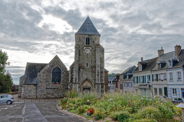Façade de l'église Saint-Martin de Saint-Valéry-sur Somme - Somme - France