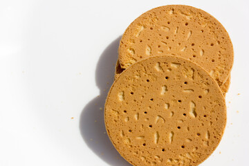 Delicious Regal cookies, infused with milky soft tastes, they’re a cozy treat for beautiful evenings.