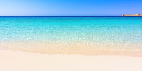 Fototapeta premium Turquoise Ocean Waves Crashing On White Sand Beach