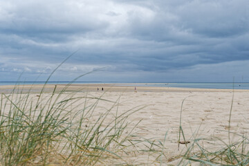 Les Portes en Ré (17) : plage de trousse chemise