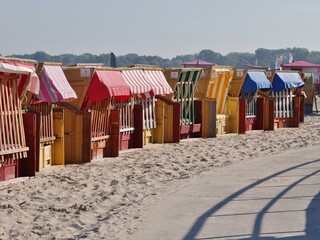 Strandkörbe am Ostseestrand von Travemünde