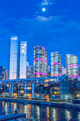 Obraz premium Scenic night city views from Pyrmont, Sydney