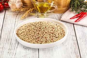 Raw dry quinoa seeds cereal