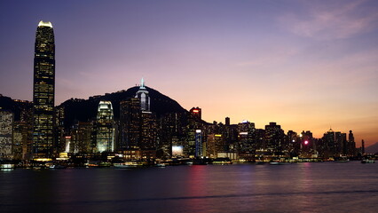 Obraz premium Evening view at Victoria Harbour in Hong Kong