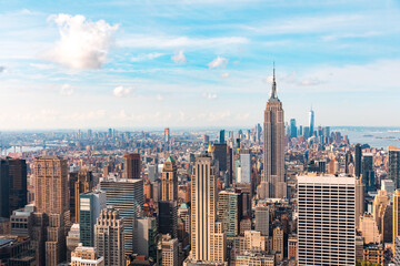 Fototapeta premium New york city skyline on a sunny day