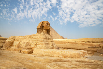 Beautiful profile of the Great Sphinx including pyramids of Menkaure and Khafre in the background...
