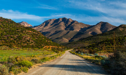 Mannetjiesberg, the highest peak (1956m) in the Kammanassie mountains, from the Buffesklip road.