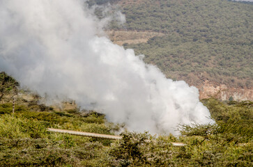 station géothermique d'Olkaria, Parc national de Hell's Gate, vallée du Rift,  Kenya