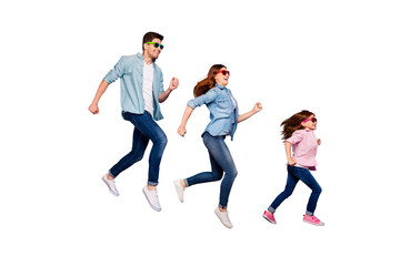 Full body photo of mom dad and foxy little lady walking beach wear casual clothes isolated purple background