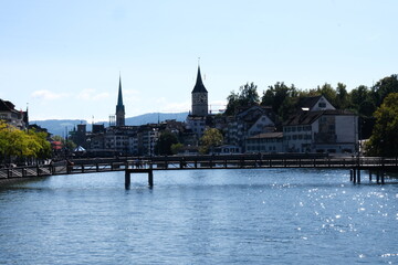 Z&uuml;rich riverfront