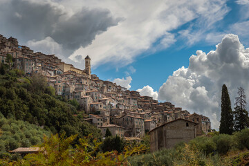 Fototapeta premium Veduta del borgo di Olevano Romano - Roma - Lazio - Italia