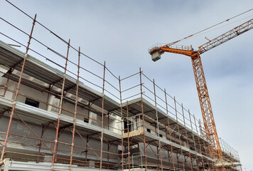Lavori in corso nel cantiere edile