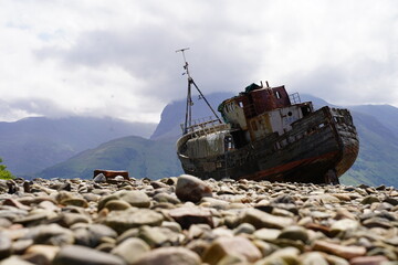 The abandoned ship at Fort William