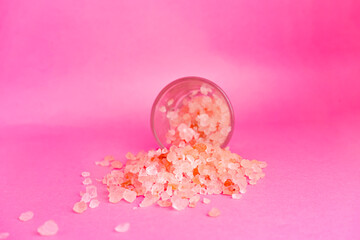 Himalayan Pink Salt Isolated in a small glass bowl Rock Salt Sire Noon Crystals of Salt
