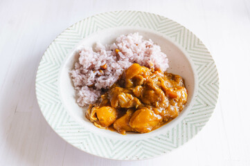 雑穀ポークカレー