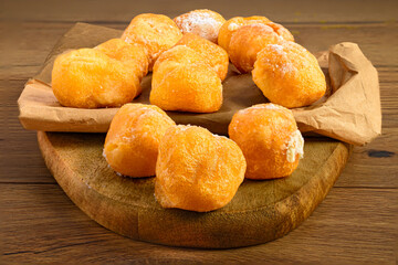 Wind Fritters on Paper and Wooden Oval Board