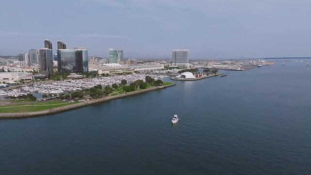 Aerial view of the scenic San Diego downtown financial district city skyline and skyscrapers. Marriott Marina and Convention Center at San Diego Bay.