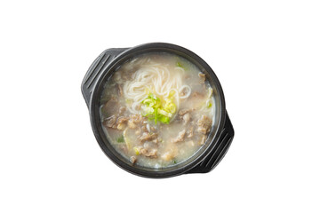 Korean-style short rib soup png photo with transparent background 투명 배경의 한국식 갈비탕 png 사진