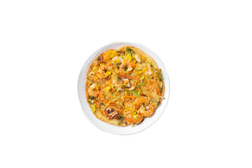 Png photo of seafood pancake with seafood on top of transparent background 투명 배경의 해물이 올라가있는 해물파전의 png 사진