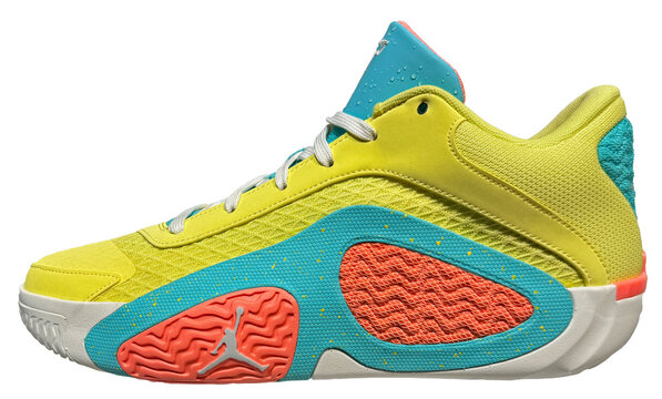 Nike Tatum 2 Lemonade sneaker.